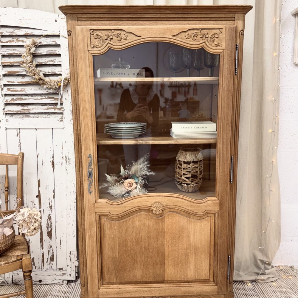 Charmante vitrine en chêne