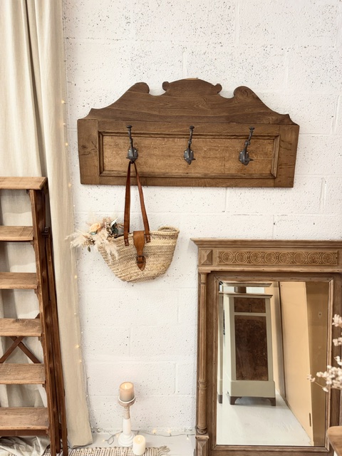 Porte-manteau en bois massif